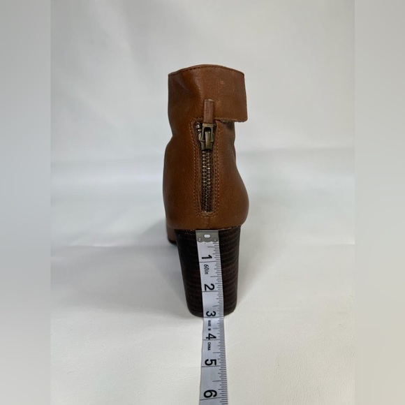 EILEEN FISHER Harris Vero Cuoio LEATHER Ankle Bootie Whiskey Zip Closure Size 9 - Picture 13 of 16